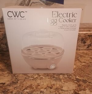 CWC Electric Egg Cooker in Pink Brand New In Package. Boiled Poached Omelets